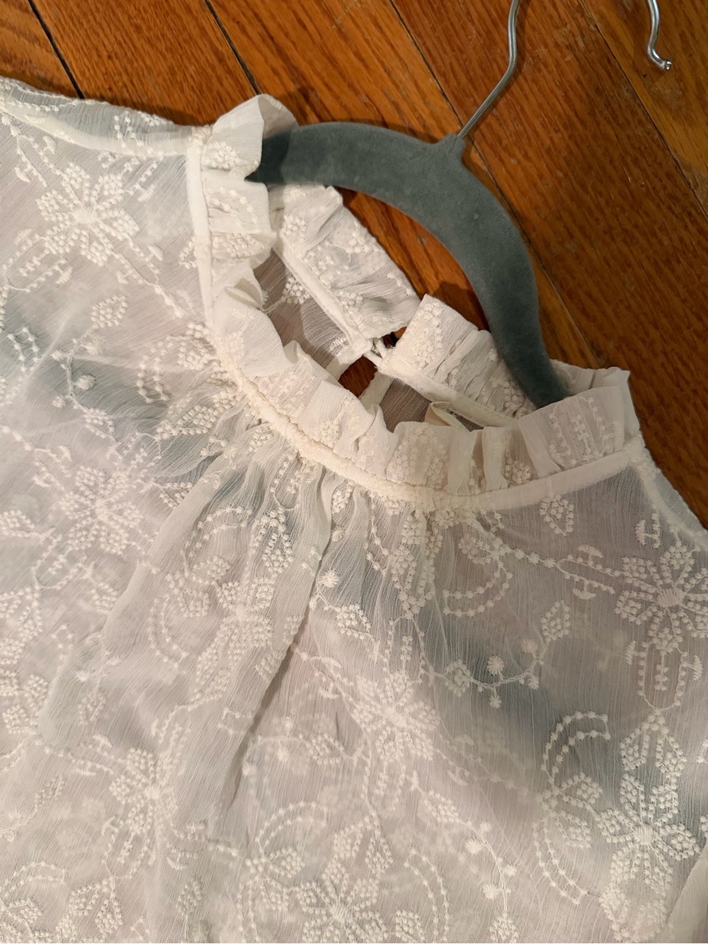 Sezane delicate White Embroidered Ruffle Neck Top
